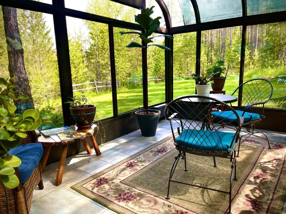 Moss Mountain Inn コロンビア・フォールズ エクステリア 写真